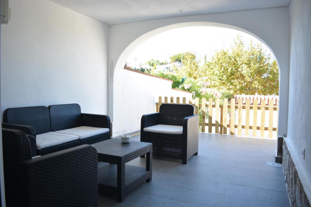 Lovely Bungalow For Four Close To Beach And City In Torrevieja Luaran gambar